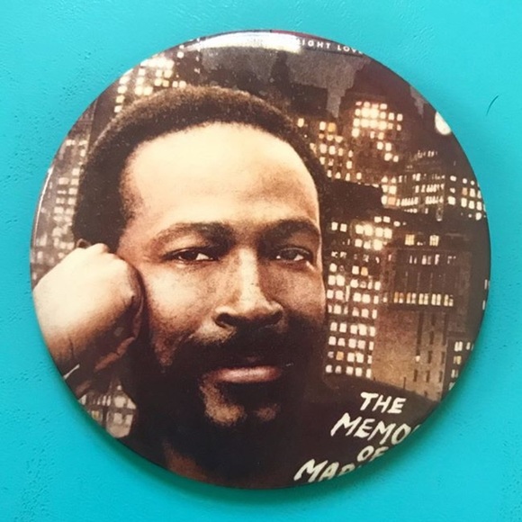 Vintage Jewelry - Vintage 1970’s Marvin Gaye jumbo music pin button